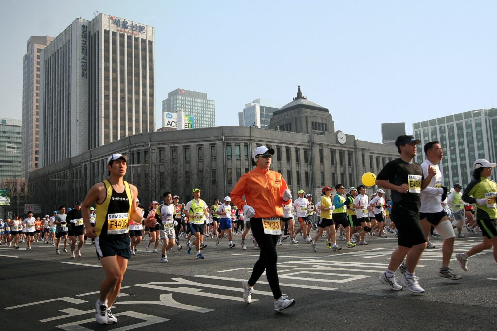 서울마라톤 2027 해외 신청｜150달러·5시간·기록 제출
